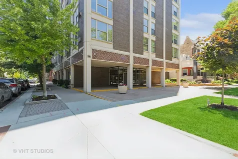 5401 South Hyde Park Boulevard Chicago IL 60615