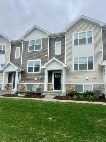 1059 Briar Glen Court Hampshire IL 60140