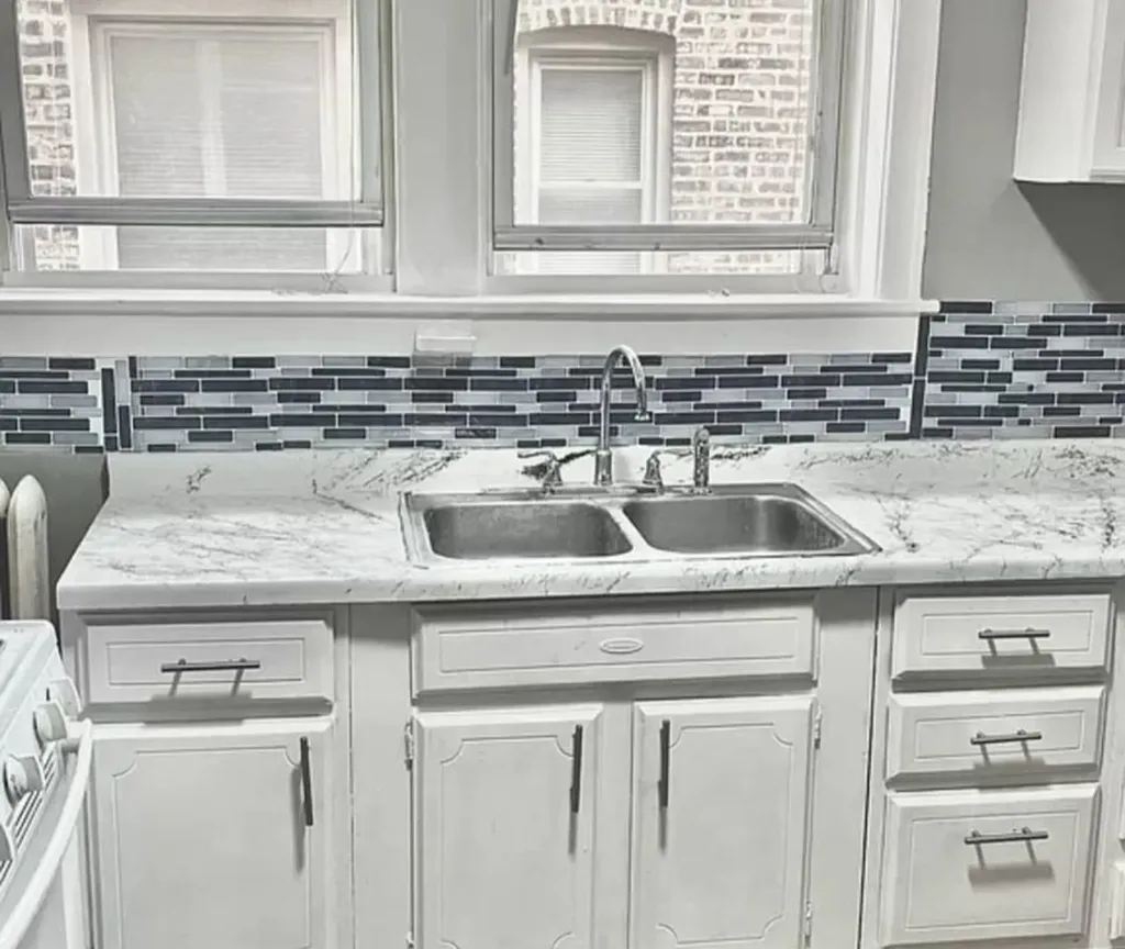 8017 South Maryland Avenue Chicago IL 60619