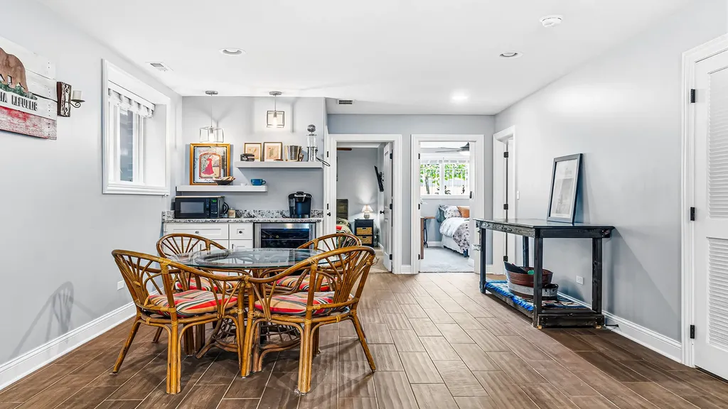4147 South Wallace Street Chicago IL 60609