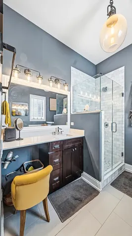 4147 South Wallace Street Chicago IL 60609