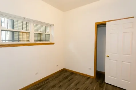 1319 North Campbell Avenue Chicago IL 60622