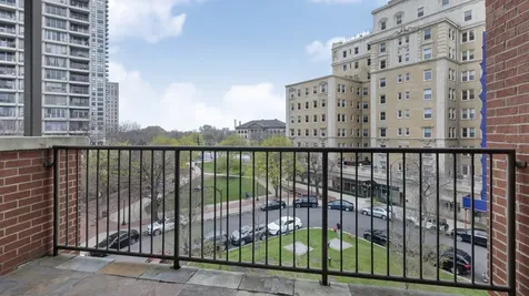 1926 North Lincoln Park West Street Chicago IL 60614
