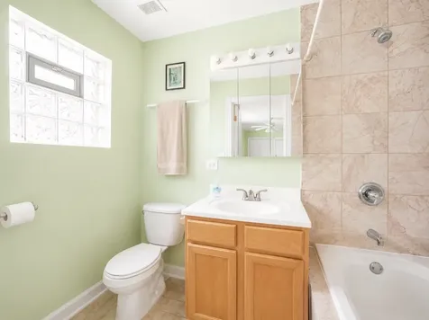7319 West 58th Place Summit IL 60501