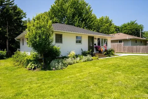 509 South 10th Avenue St. Charles IL 60174