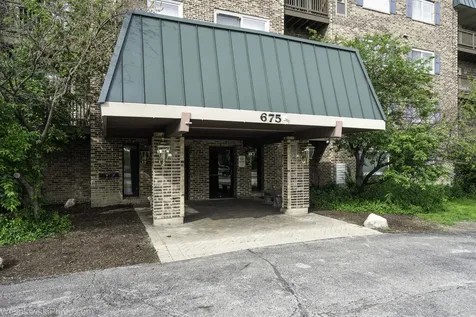 675 Grove Drive Elk Grove Village IL 60007