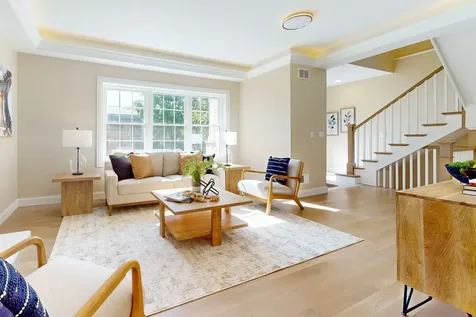 130 West Ellis Avenue Libertyville IL 60048