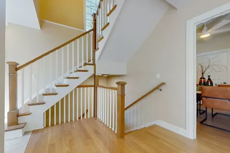 130 West Ellis Avenue Libertyville IL 60048