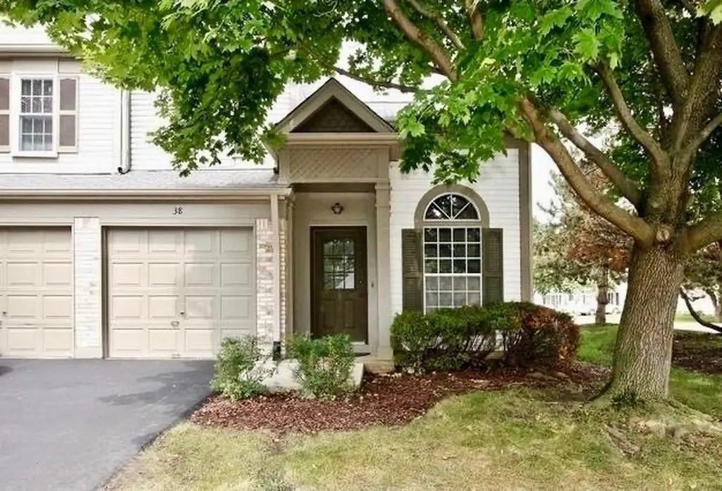 38 Crab Tree Drive Westmont IL 60559