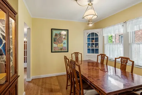 389 Addison Road Riverside IL 60546