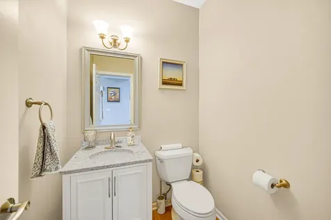 8709 Shade Tree Circle Lakewood IL 60014