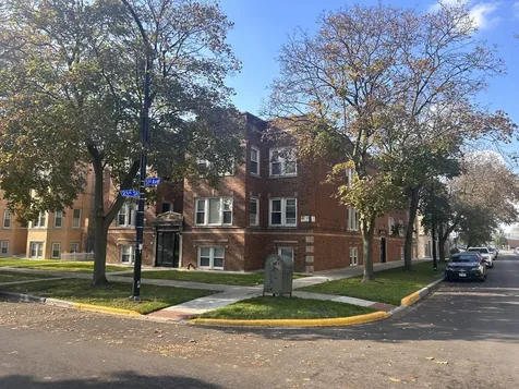 5105 West 21st Street Cicero IL 60804