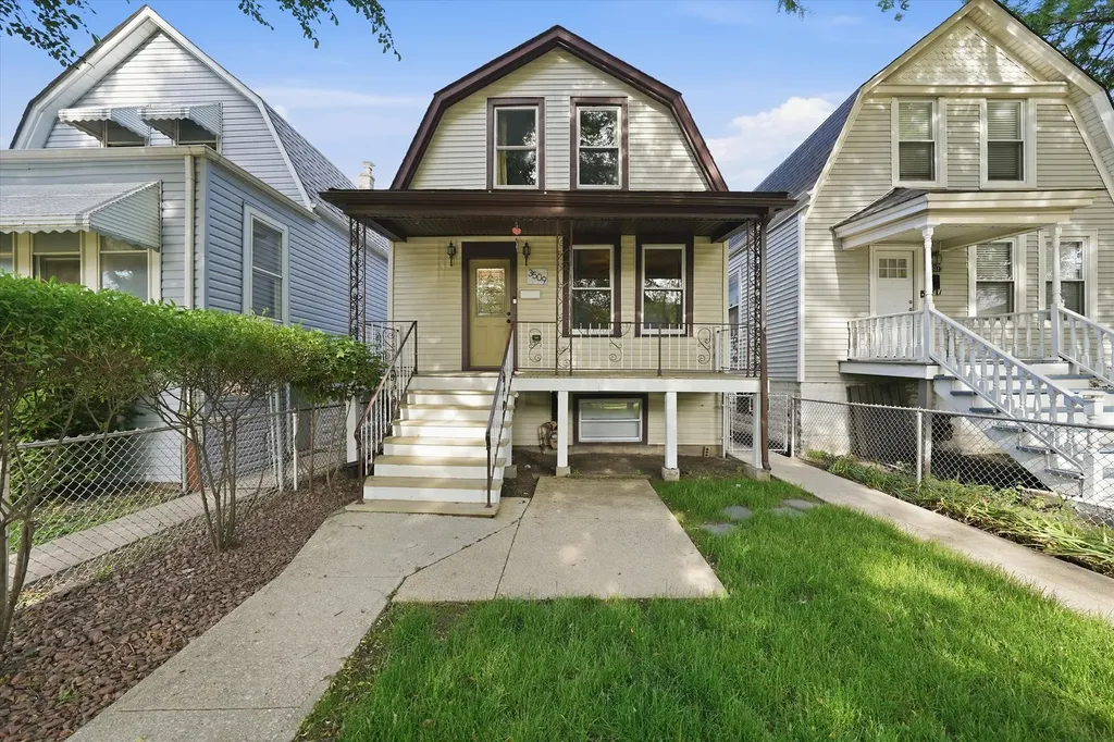 3509 South Mozart Street Chicago IL 60632
