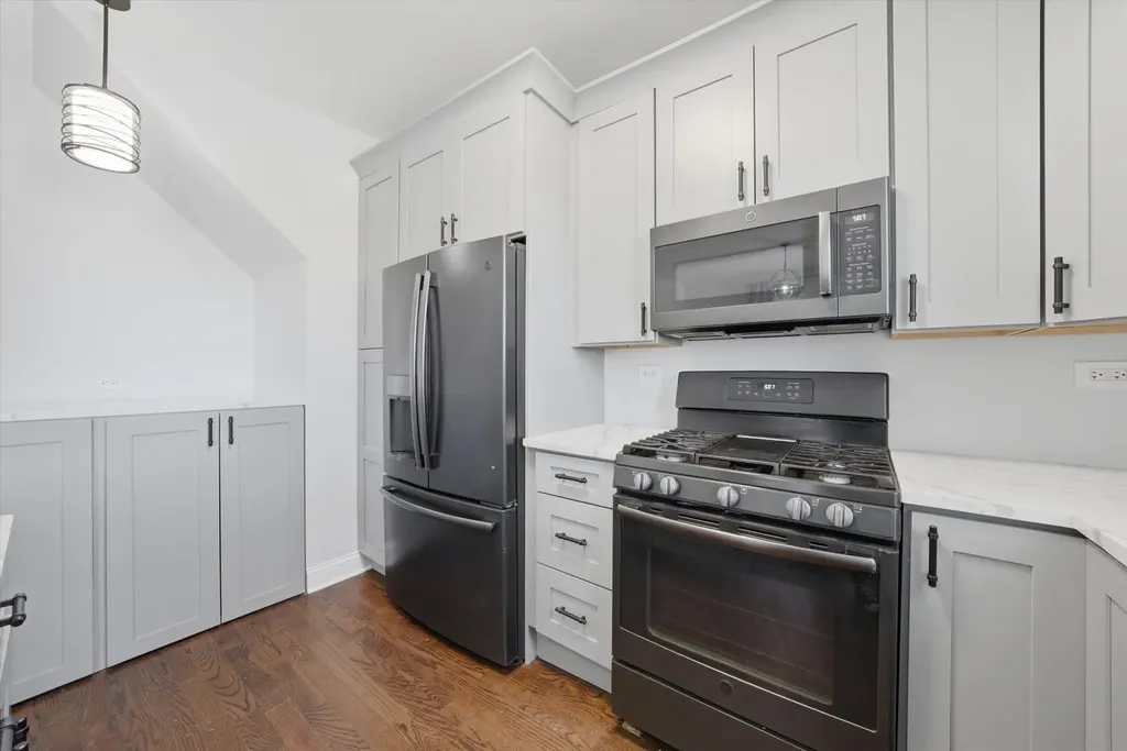 3509 South Mozart Street Chicago IL 60632