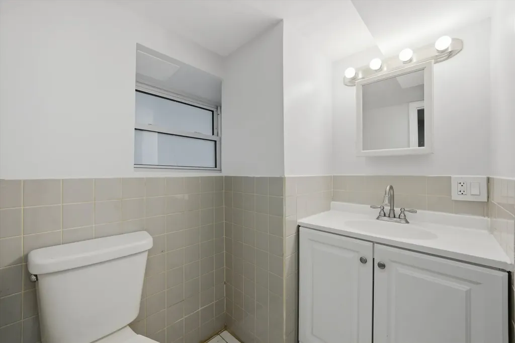 3509 South Mozart Street Chicago IL 60632