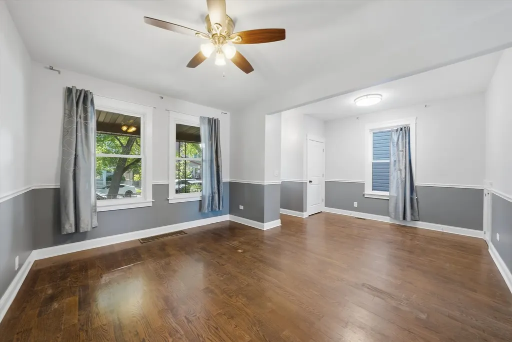 3509 South Mozart Street Chicago IL 60632
