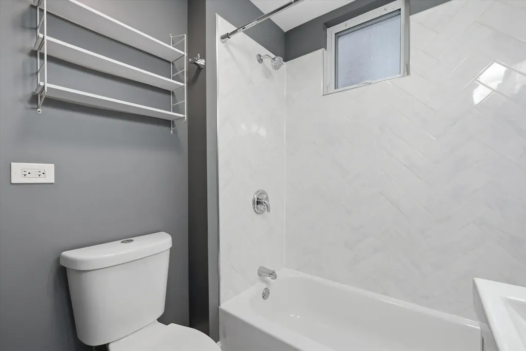 3509 South Mozart Street Chicago IL 60632