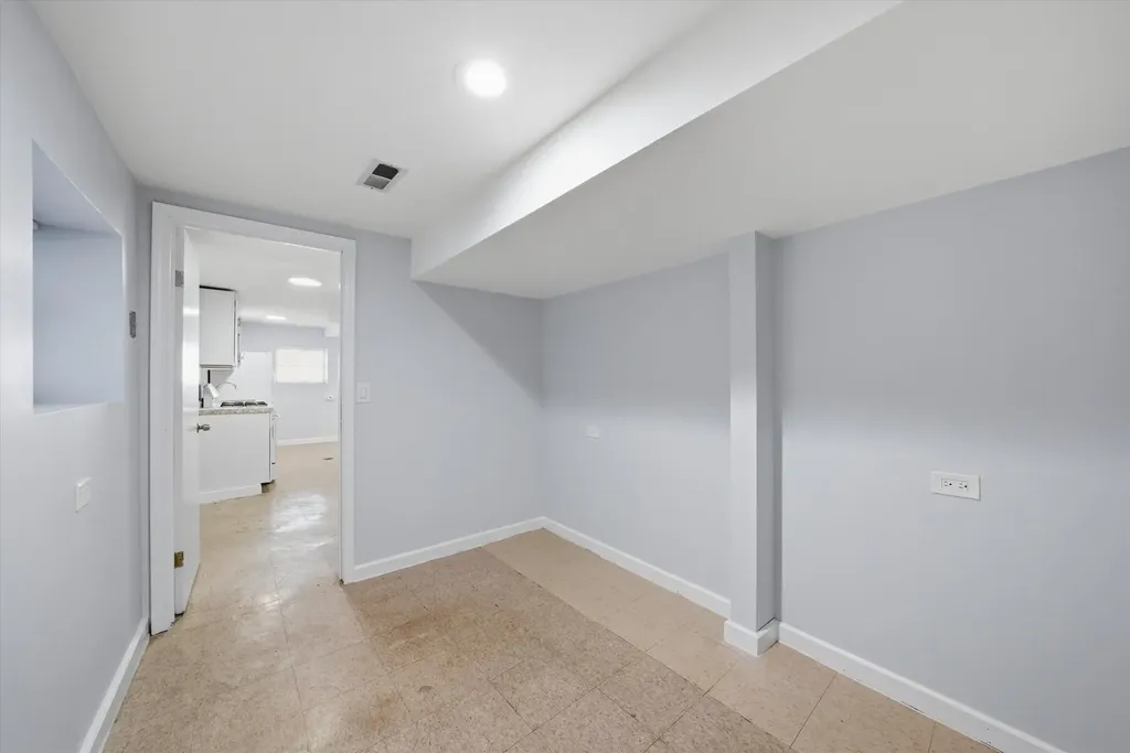3509 South Mozart Street Chicago IL 60632