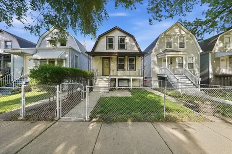 3509 South Mozart Street Chicago IL 60632