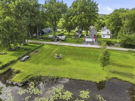 1316 Nippersink Drive Spring Grove IL 60081