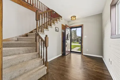 1316 Nippersink Drive Spring Grove IL 60081
