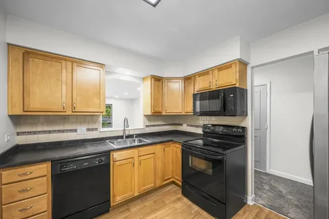 1365 North Sterling Avenue Palatine IL 60067