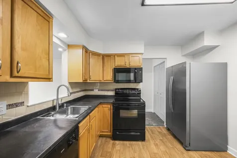 1365 North Sterling Avenue Palatine IL 60067