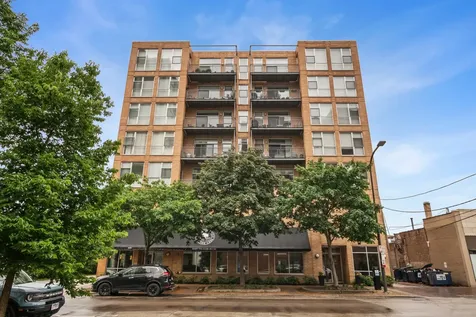 1572 Maple Avenue Evanston IL 60201