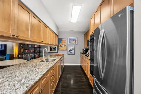 1572 Maple Avenue Evanston IL 60201