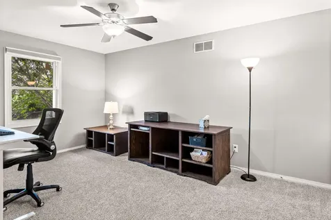 1240 Beacon Hill Court Normal IL 61761