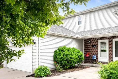 1240 Beacon Hill Court Normal IL 61761