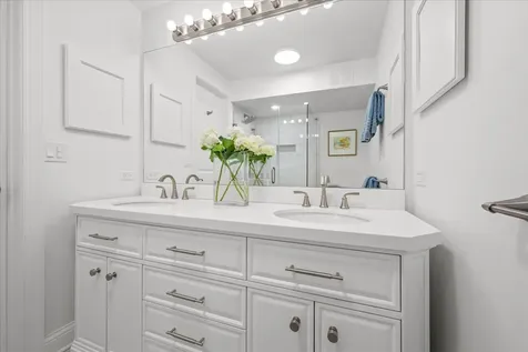 1630 Sheridan Road Wilmette IL 60091