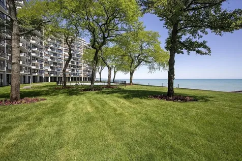 1630 Sheridan Road Wilmette IL 60091