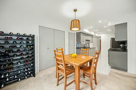 23W303 Cambridge Court Glen Ellyn IL 60137