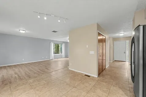 3112 Valerie Drive Champaign IL 61822