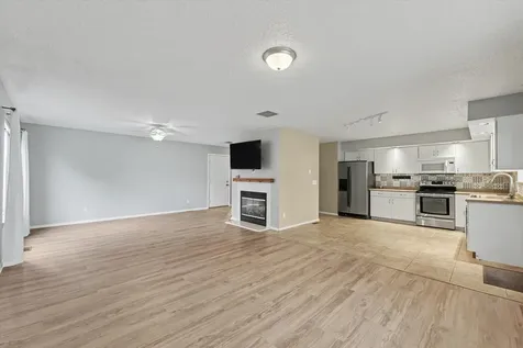 3112 Valerie Drive Champaign IL 61822
