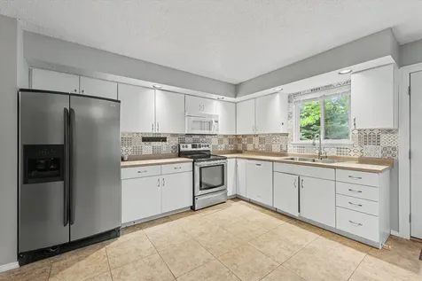 3112 Valerie Drive Champaign IL 61822