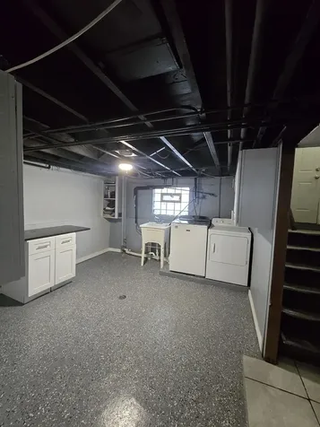 927 24TH Avenue Bellwood IL 60104