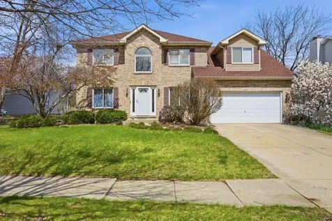 4807 Clearwater Lane Naperville IL 60564