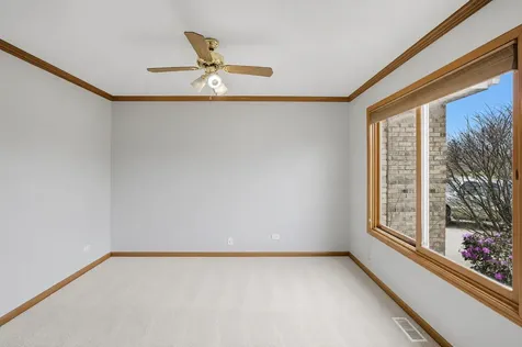 4807 Clearwater Lane Naperville IL 60564