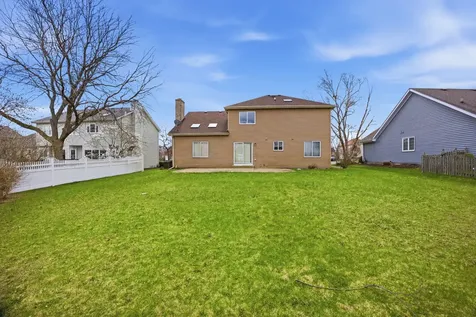 4807 Clearwater Lane Naperville IL 60564