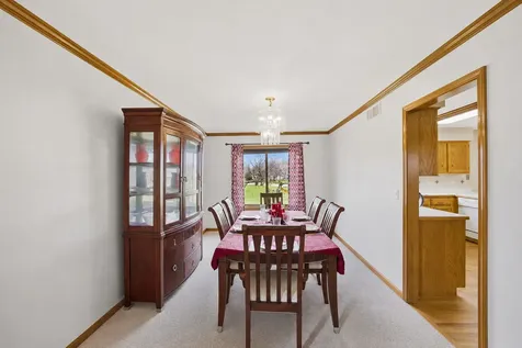 4807 Clearwater Lane Naperville IL 60564