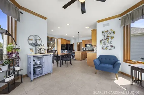 822 Farm Drive West Chicago IL 60185