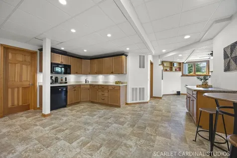822 Farm Drive West Chicago IL 60185