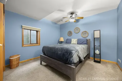822 Farm Drive West Chicago IL 60185