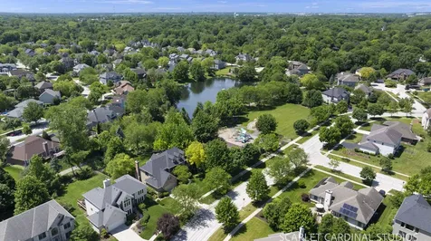 822 Farm Drive West Chicago IL 60185