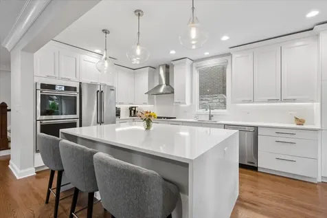 931 Lathrop Avenue River Forest IL 60305
