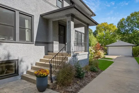 931 Lathrop Avenue River Forest IL 60305