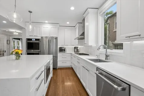 931 Lathrop Avenue River Forest IL 60305