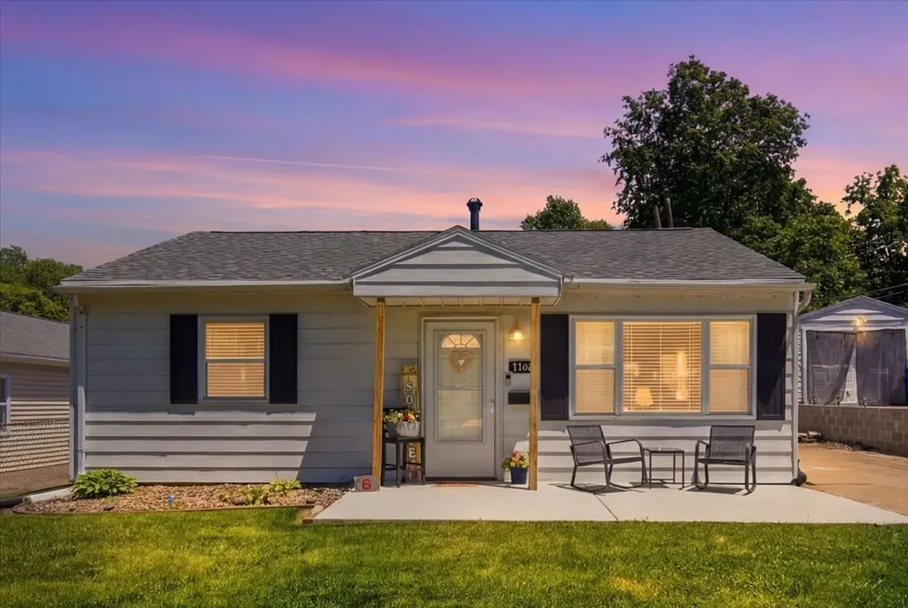 1109 North State Street Bloomington IL 61701